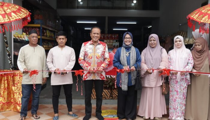 Menyediakan Produk Unggulan Indonesia, Konsul RI Tawau Resmikan Toko Indo Borong di Sabah