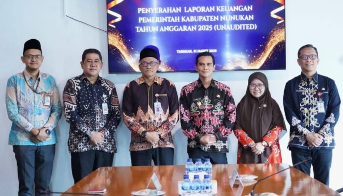 Wujudkan Transparansi, Bupati Irwan Sabri Serahkan LKPD Nunukan TA 2025 ke BPK Kaltara